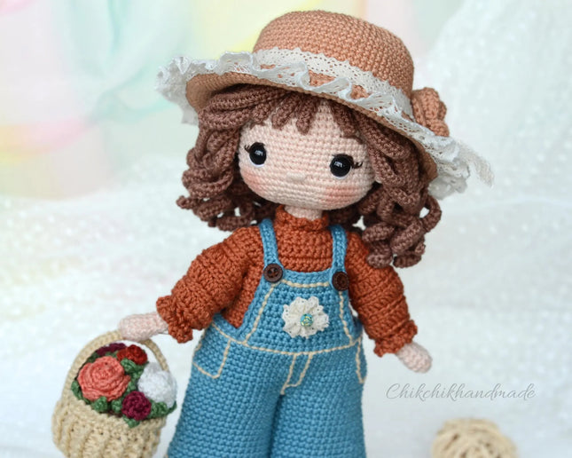 Little CATHY Crochet Doll Pattern, Amigurumi Doll Pattern, PDF Tutorial (En, Fr, De, Esp, Nl, It)