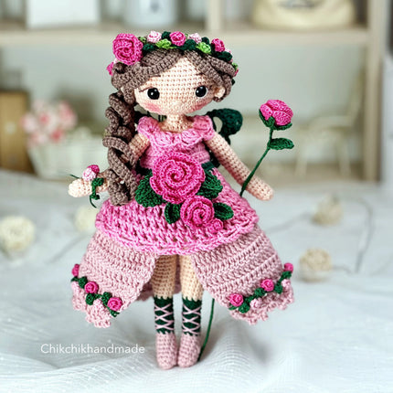 Crochet Fairy Doll Pattern Amigurumi, ISABELLE the Pixie, PDF Tutorial (En, Fr, De, Es, Nl, It)