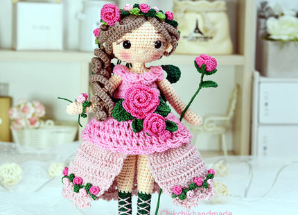 Crochet Fairy Doll Pattern Amigurumi, ISABELLE the Pixie, PDF Tutorial (En, Fr, De, Es, Nl, It)
