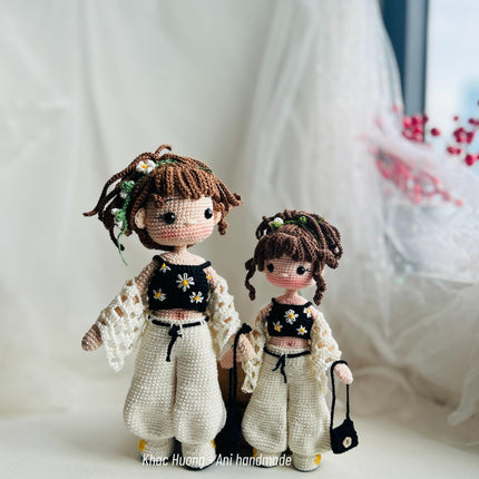 MAYA doll, Crochet PDF files in English, French,Spanish, Portuguese, German, aimigurumi doll pattern, Crochet doll pattern