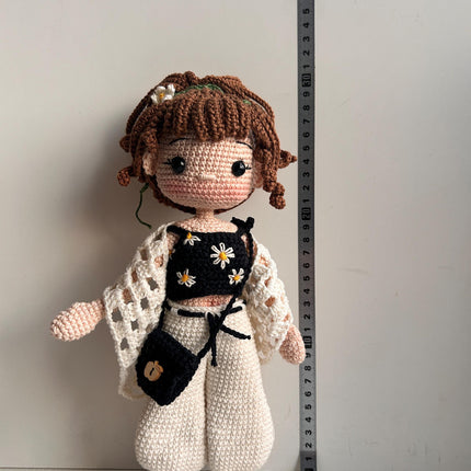 MAYA doll, Crochet PDF files in English, French,Spanish, Portuguese, German, aimigurumi doll pattern, Crochet doll pattern